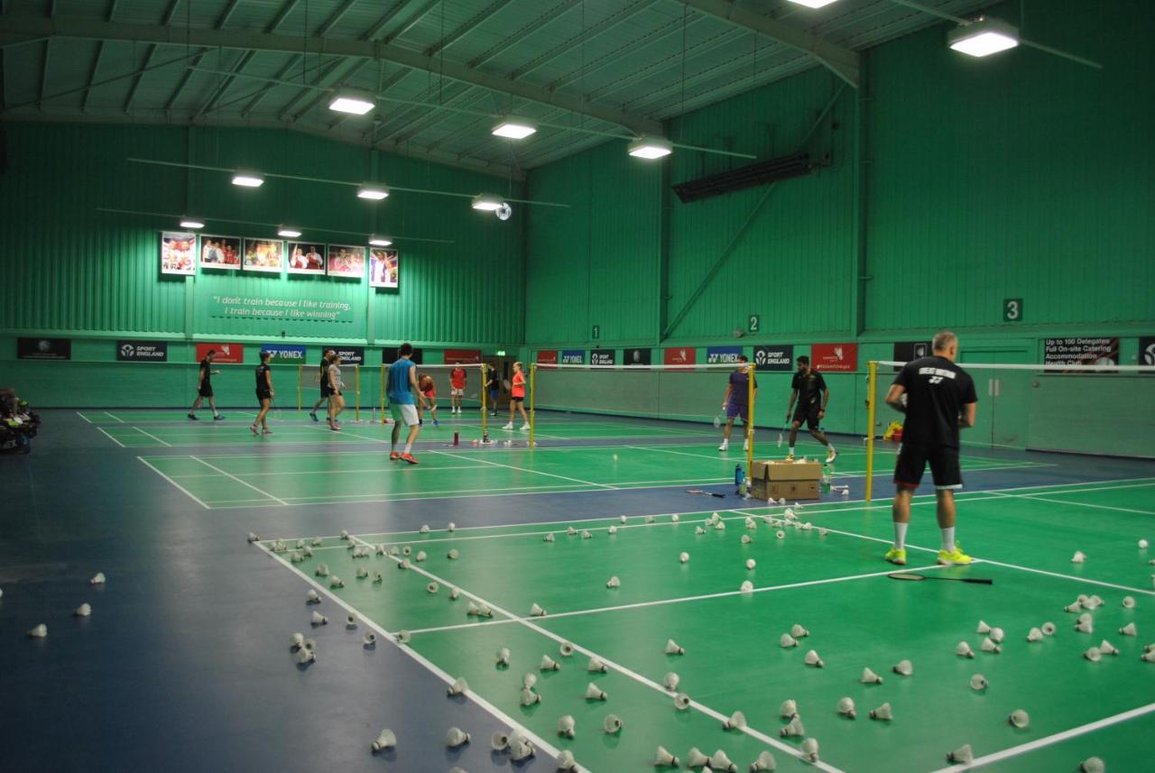 National Badminton Centre Lodge & Health Club Мілтон-Кінз Екстер'єр фото